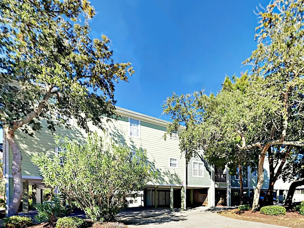 301 Chester Street Condo Unit B 2 Bedrooms 2 Bathrooms Condo