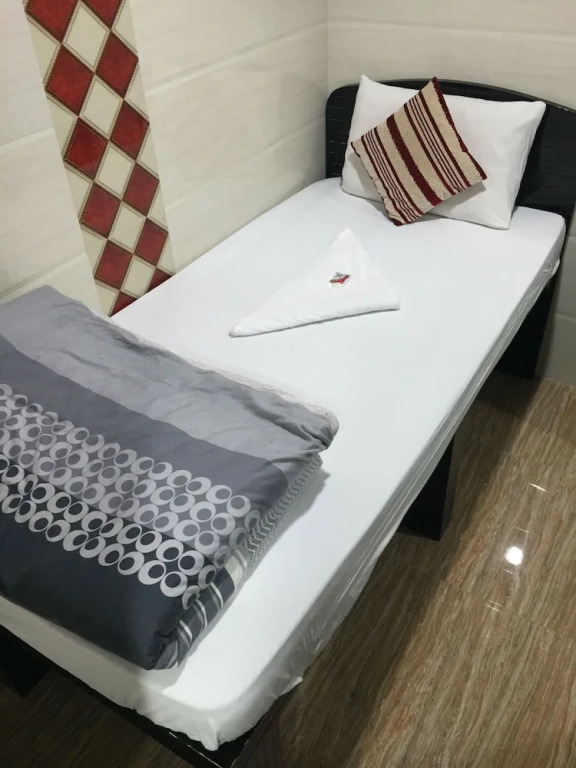 Simplex Guest House