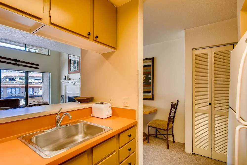 1 Br + Loft With Deck - Sleeps 6 People 1 Bedroom Condo - No Cleaning Fee! by RedAwning