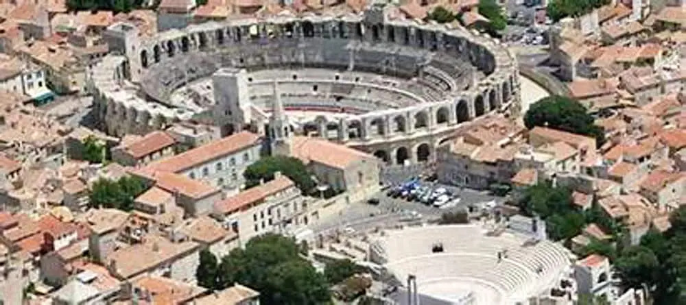 Apartment With 2 Bedrooms in Arles, With Wifi - 30 km From the Beach