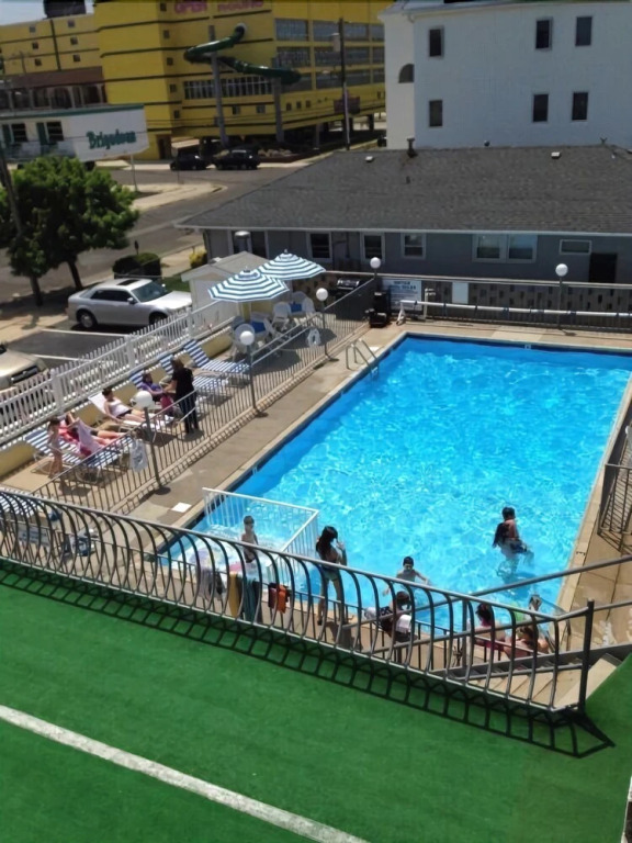 Sandpiper motel