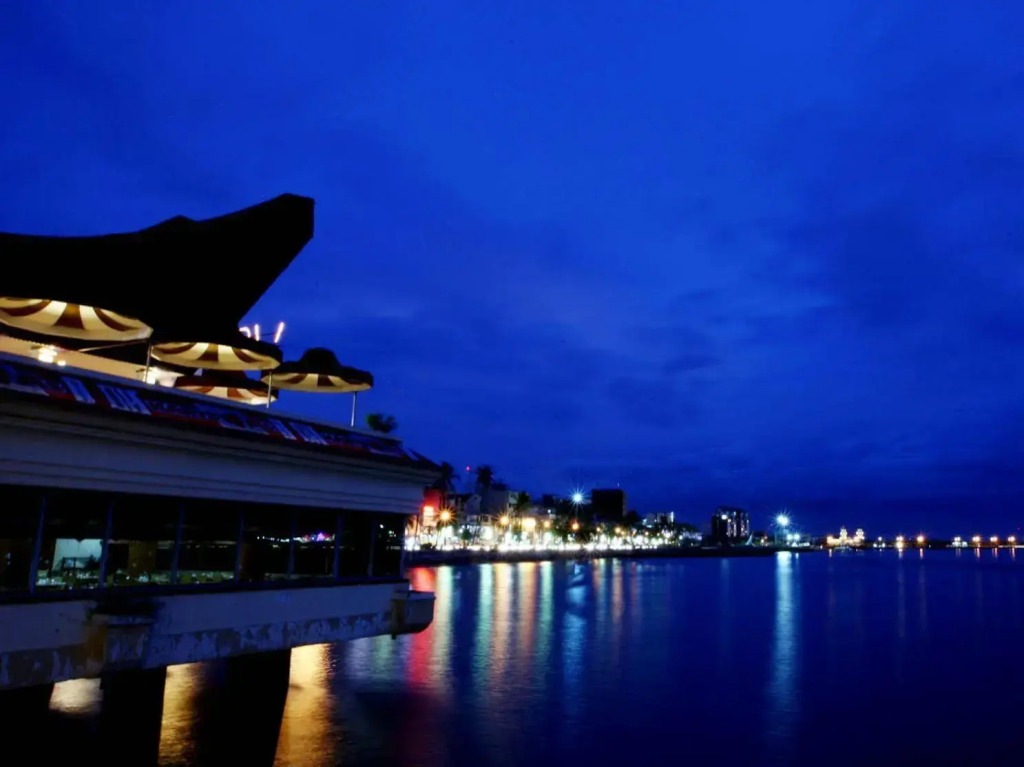 Makassar Golden Hotel
