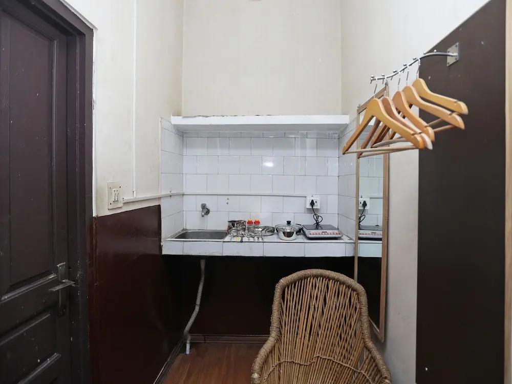 OYO 13691 Home River View 1BHK vashisht Manali