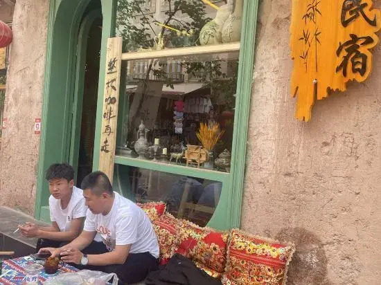 Kashgar Ancient City Qiangweishijv Homestay