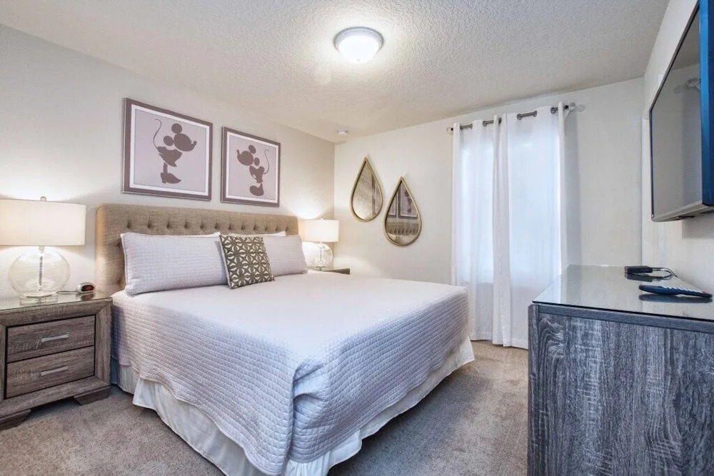 Windsor at Westside-5 Bedrooms House W/pool-3716ww Home
