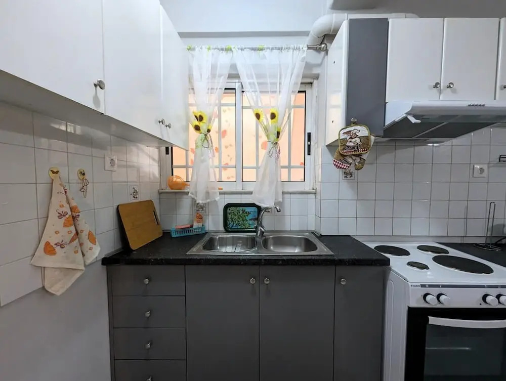 Central Apartment in Agios Konstantinos