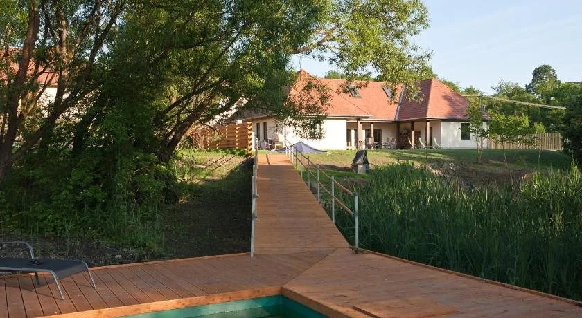 Irota EcoLodge