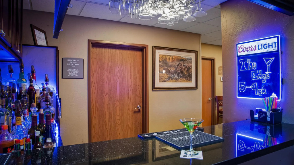 Best Western North Edge Inn