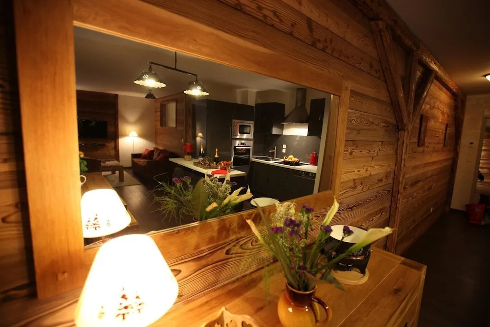 LES Chalets D'adrien N°3 : 4 Pièces 8 Personnes / 4 Rooms 8 People