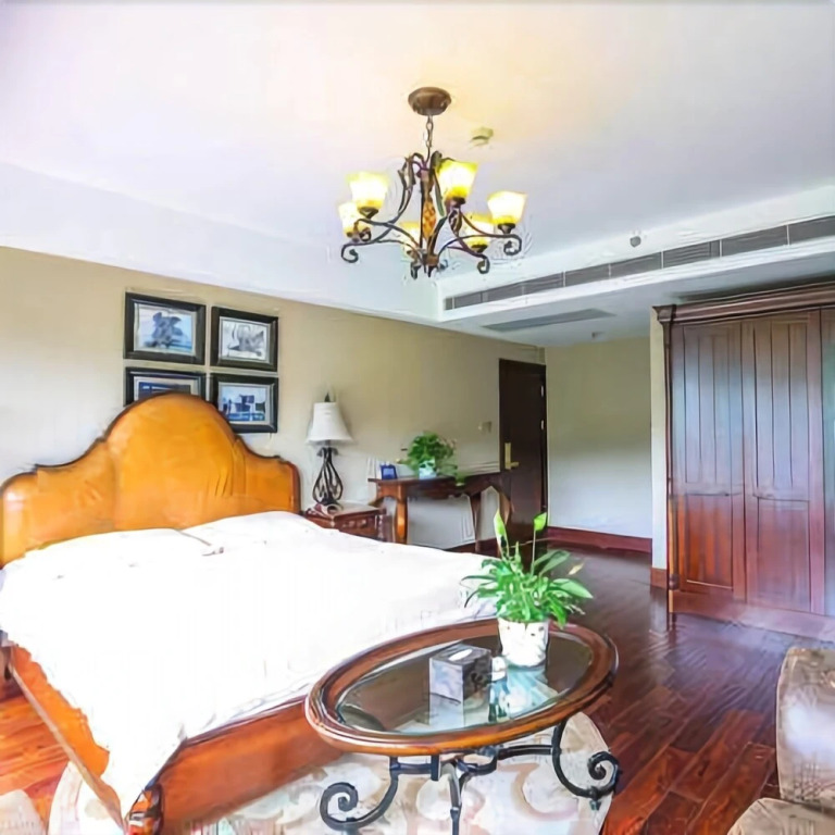 Yuehu Holiday Apartment
