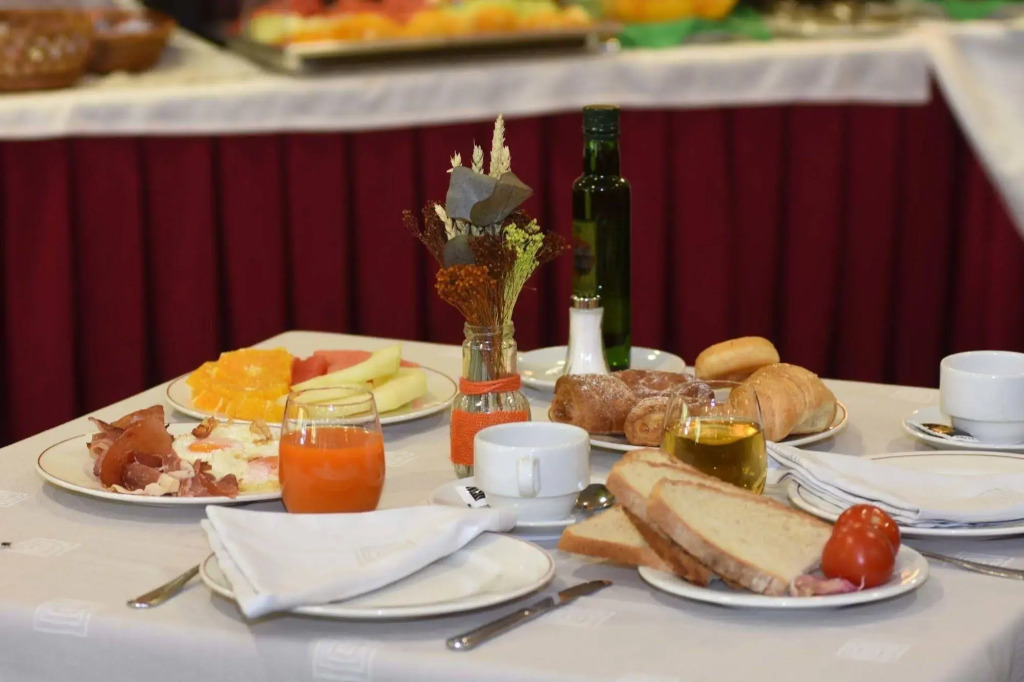 RVHotels Tuca