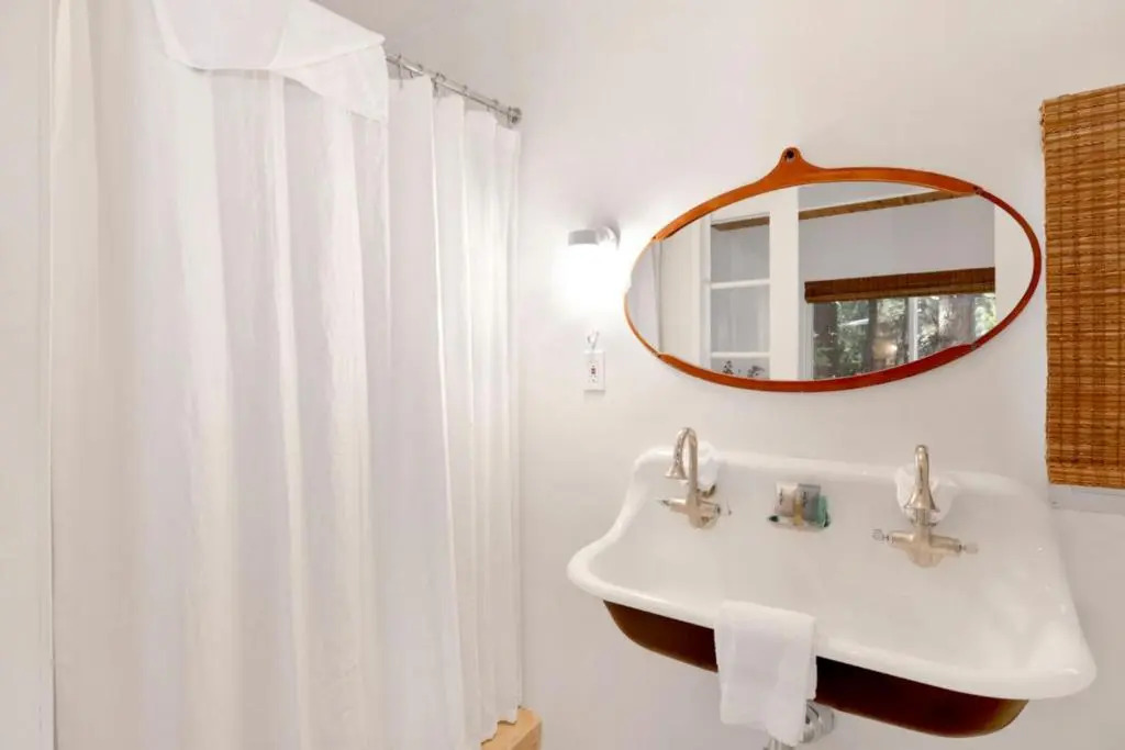 Mid-Century Modern Chalet #1927 by Big Bear Vacations