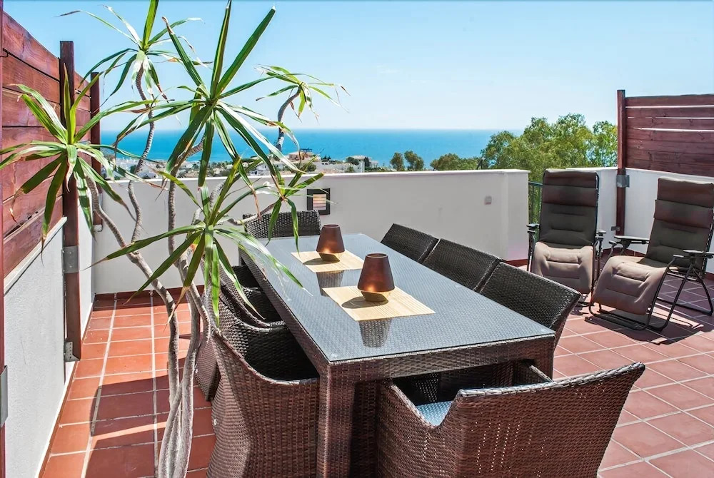 Stunning Terrace Apartment in Angel de Miraflores Ref 37