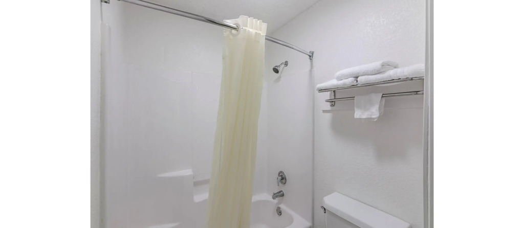 Motel 6-Azle, TX