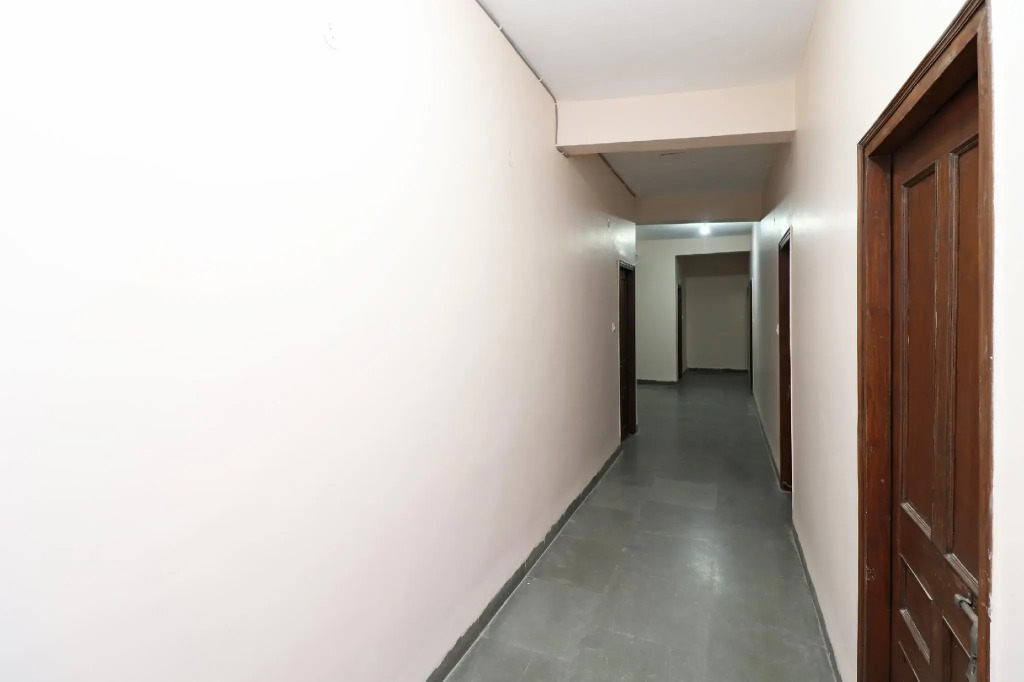 Affinity Palace By OYO Rooms