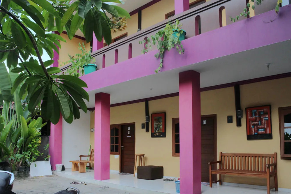 Airy Tuban Kediri Gang Ksatria 1 Kuta Bali