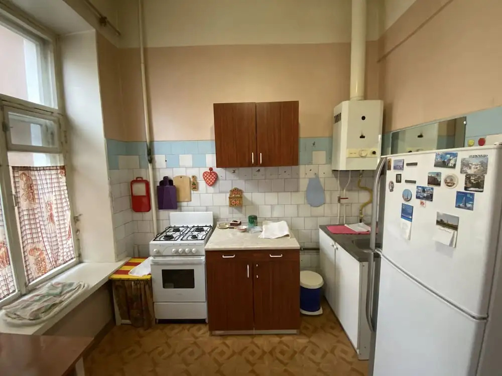 Apartment on Pestelya 4