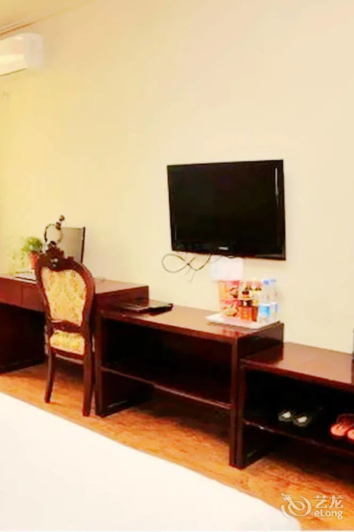 Yinzuo Jiayi Hotel (Dongying Huanghe Road Wanda Plaza)