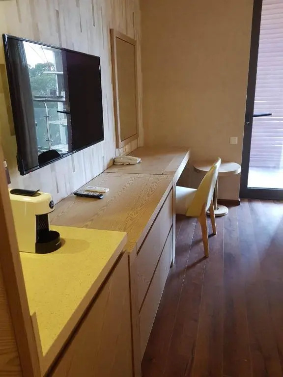 Dreamland Oasis apartments