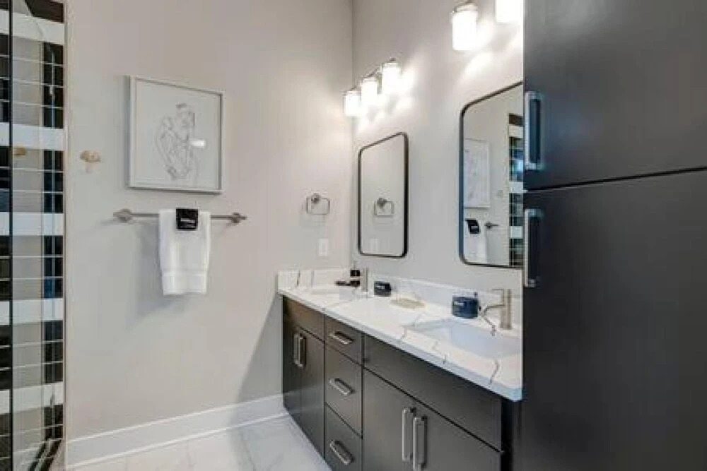 NEW Double Lux 26beds 2 Rooftop Views Free Parking, Nashville