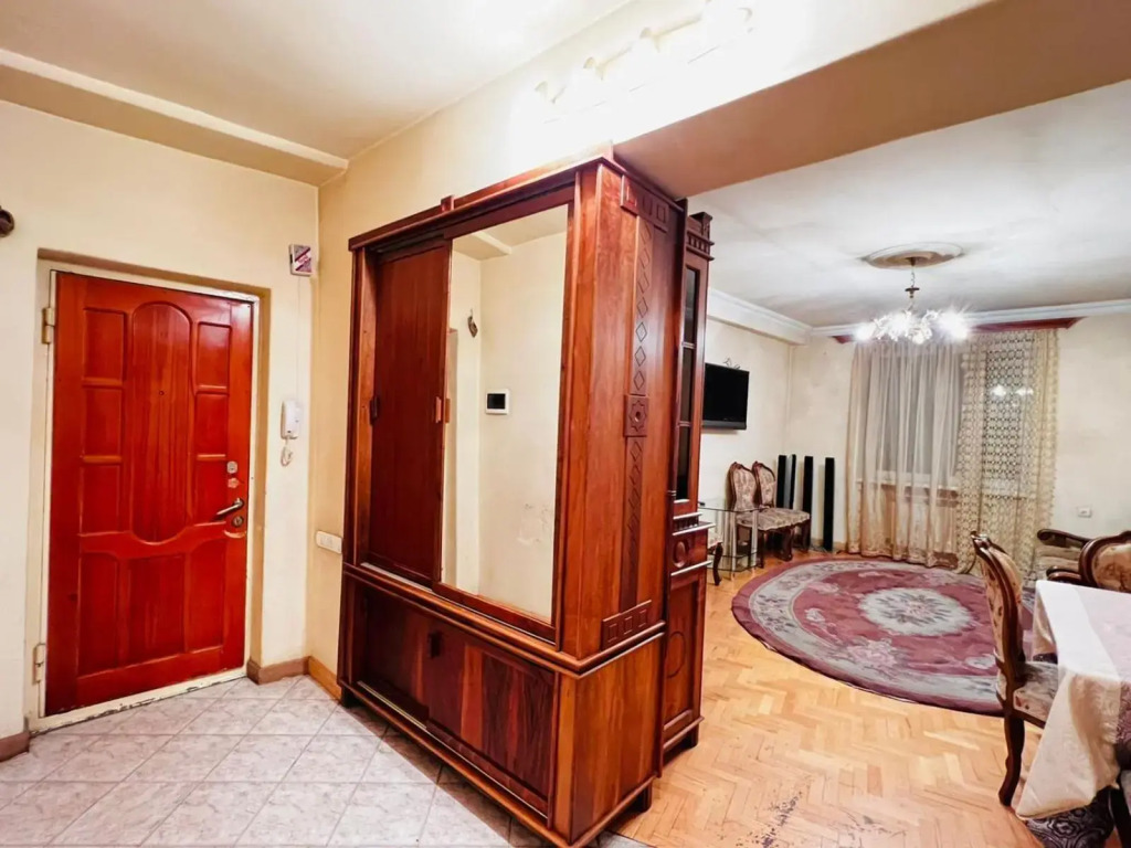 City Center , Best Location , 3 bedroom, Mashtots Avenue