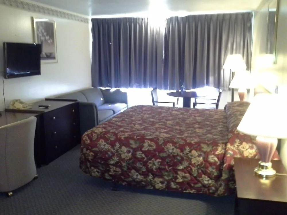 Inn Towne Motel