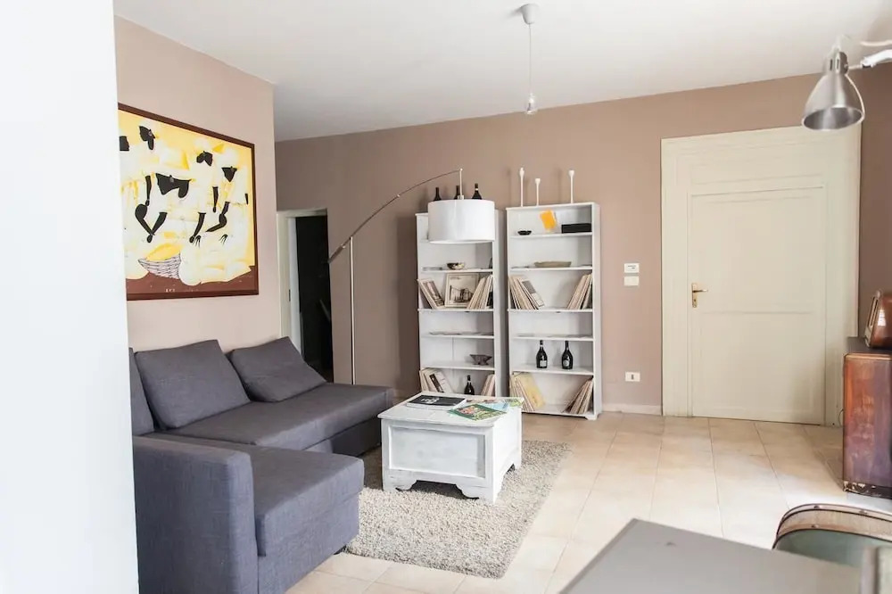 PMO Guest House