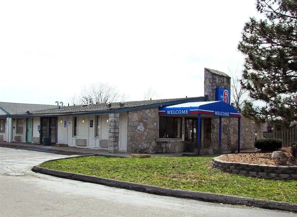 Motel 6 Benton Harbor