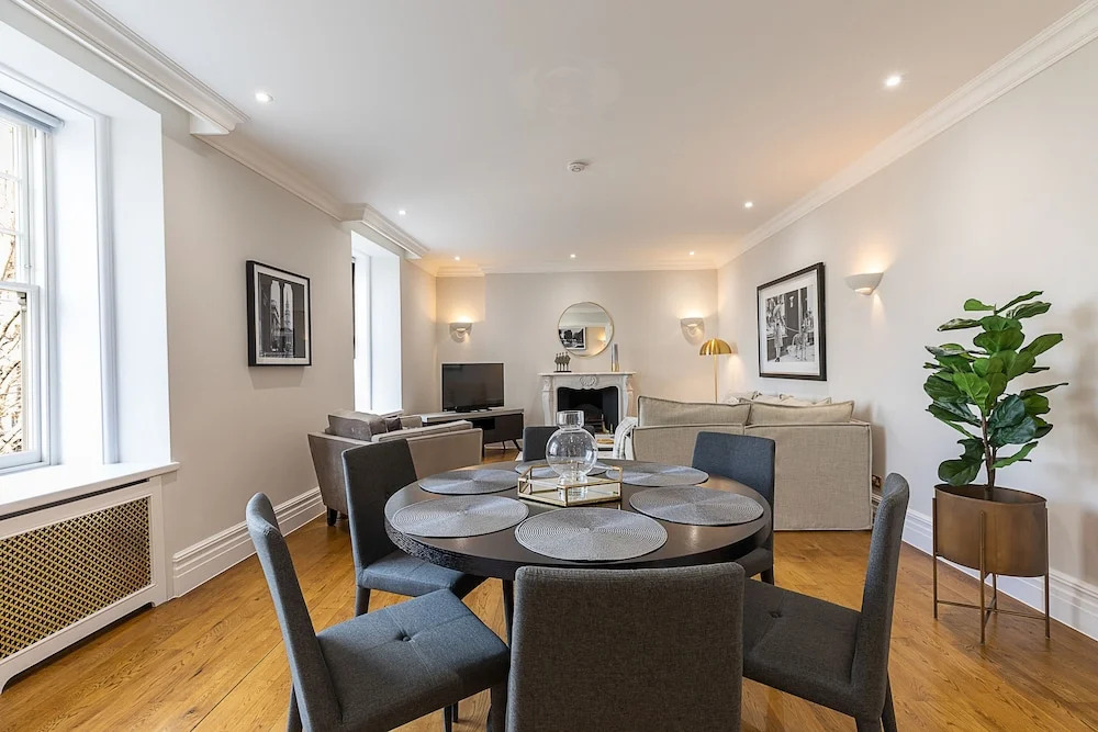 Stylish new flat near Mayfair