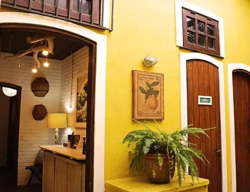 Blanca Hostel & Bar