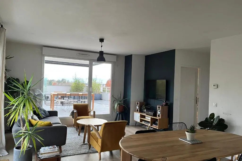 IMMODREAMS - L'Attik with lake views and 80m2 terrace