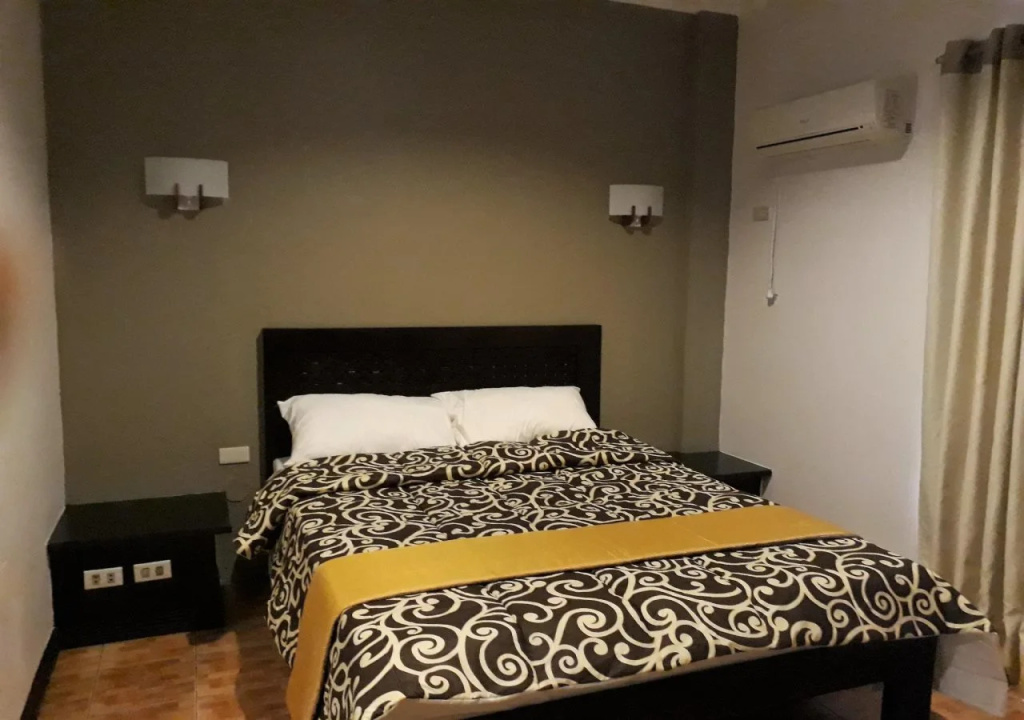 The Charm Bed and Breakfast
