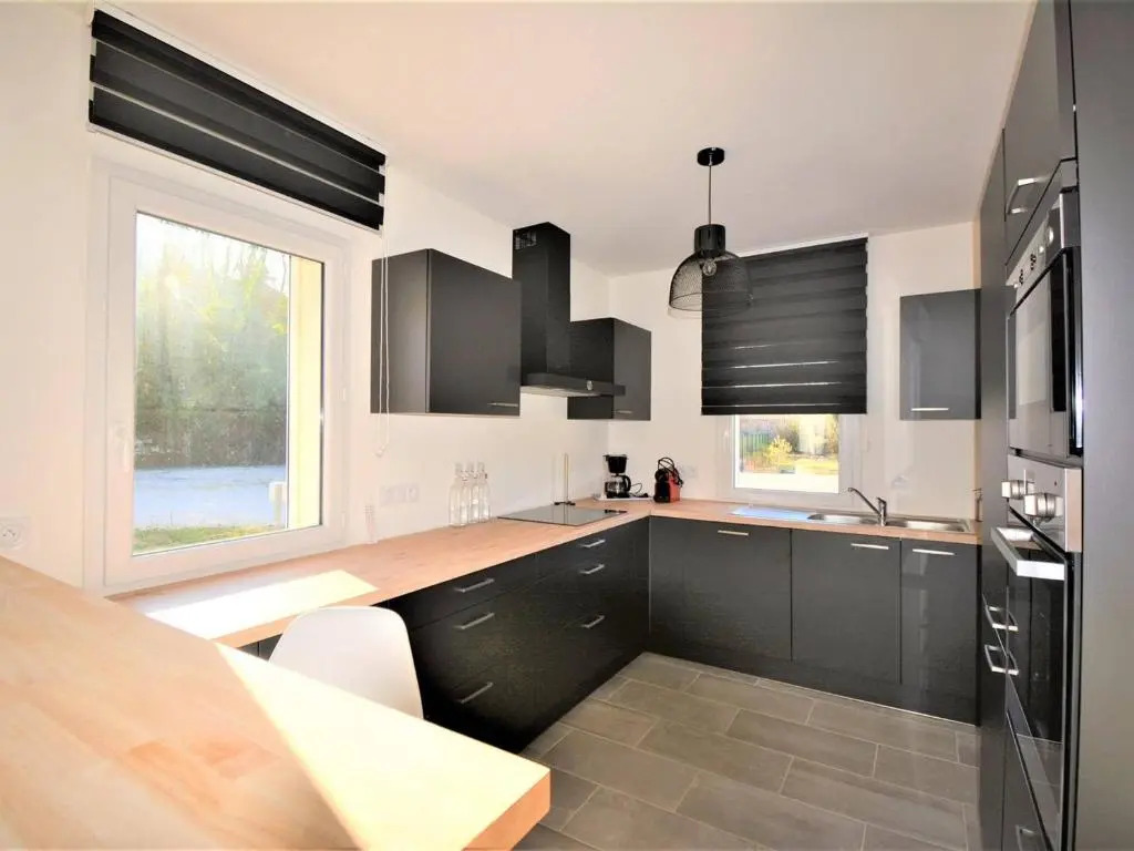 Maison Salavas, 4 pièces, 8 personnes - FR-1-382-146