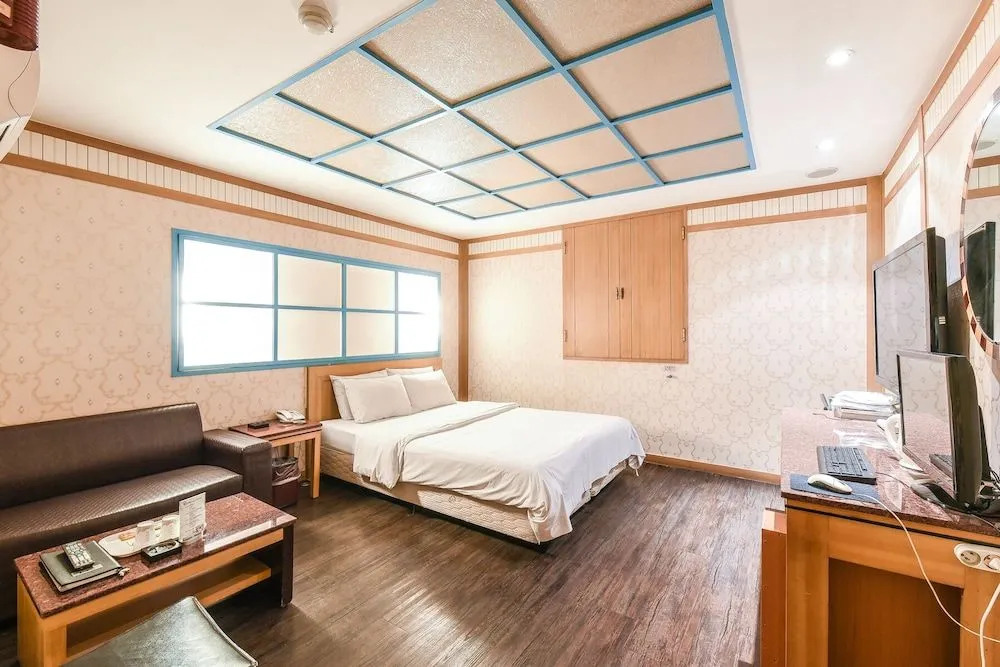 Hotel Joy