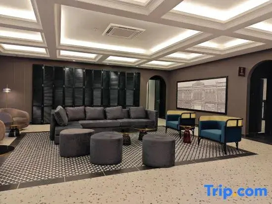 The Stallionz Classy Suites by LH