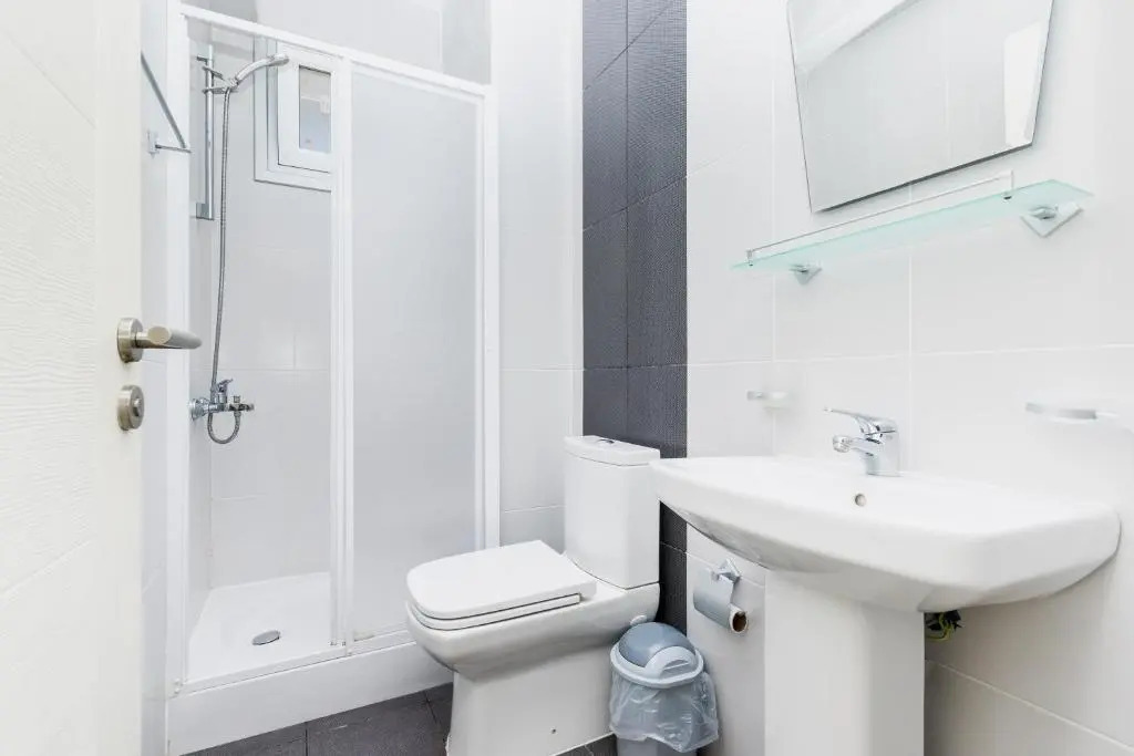 Comfortable One-Bedroom Apartment near the Sea and Casino Merit Park Sel 2-6