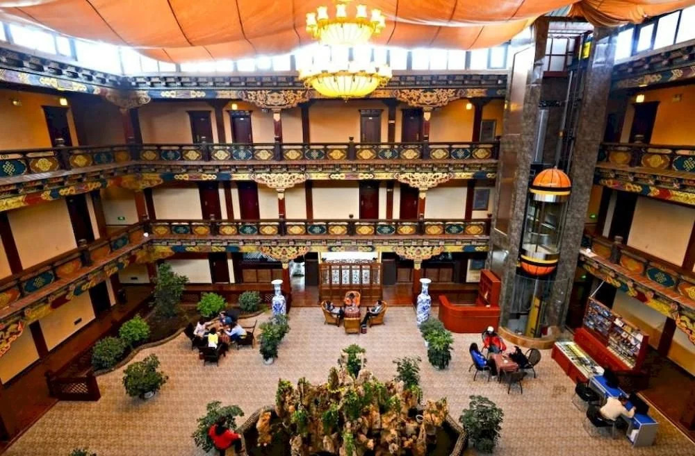 Lanting Yipin Hotel