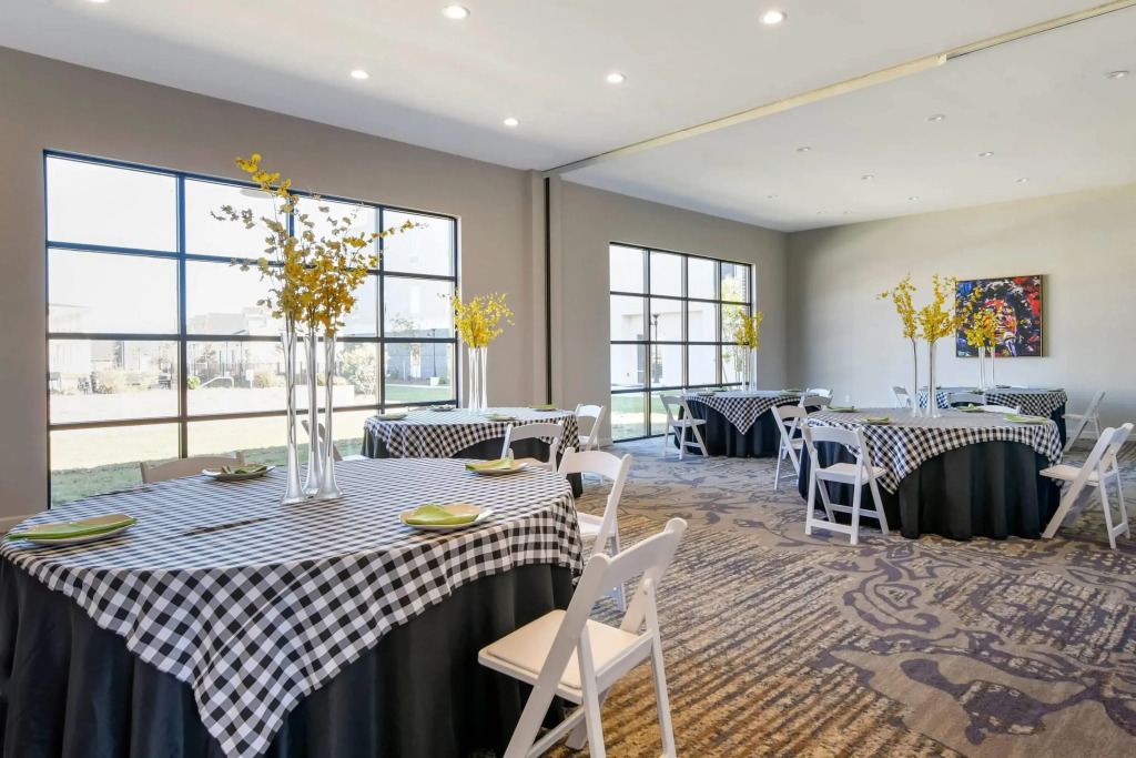 Lyric Hotel West End, Trademark Collection by Wyndham