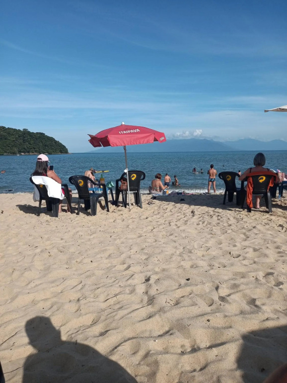 Apartamento Com Piscina E Churrasqueira