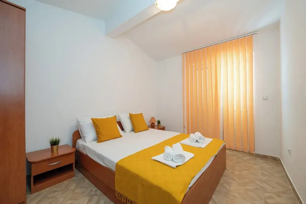 Apartments Adela III