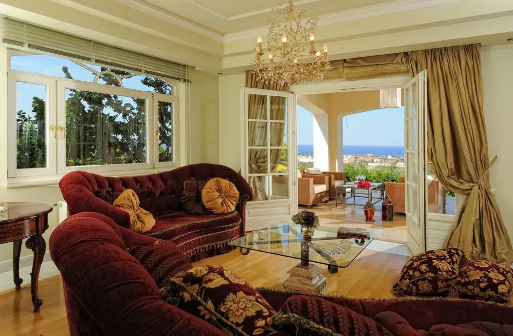 Villa Iris Luxury House