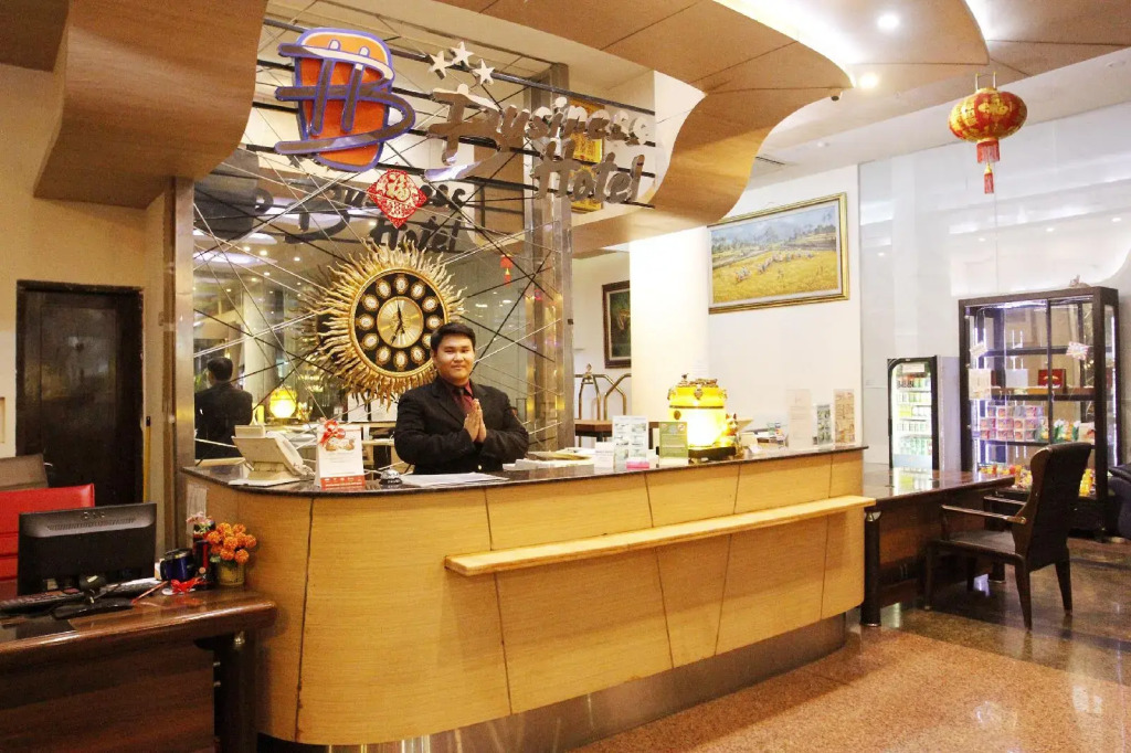 Business Hotel Tomang