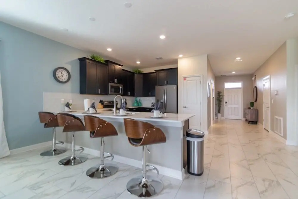 Champions Gate 1620 - Eight Bedroom Pool Home