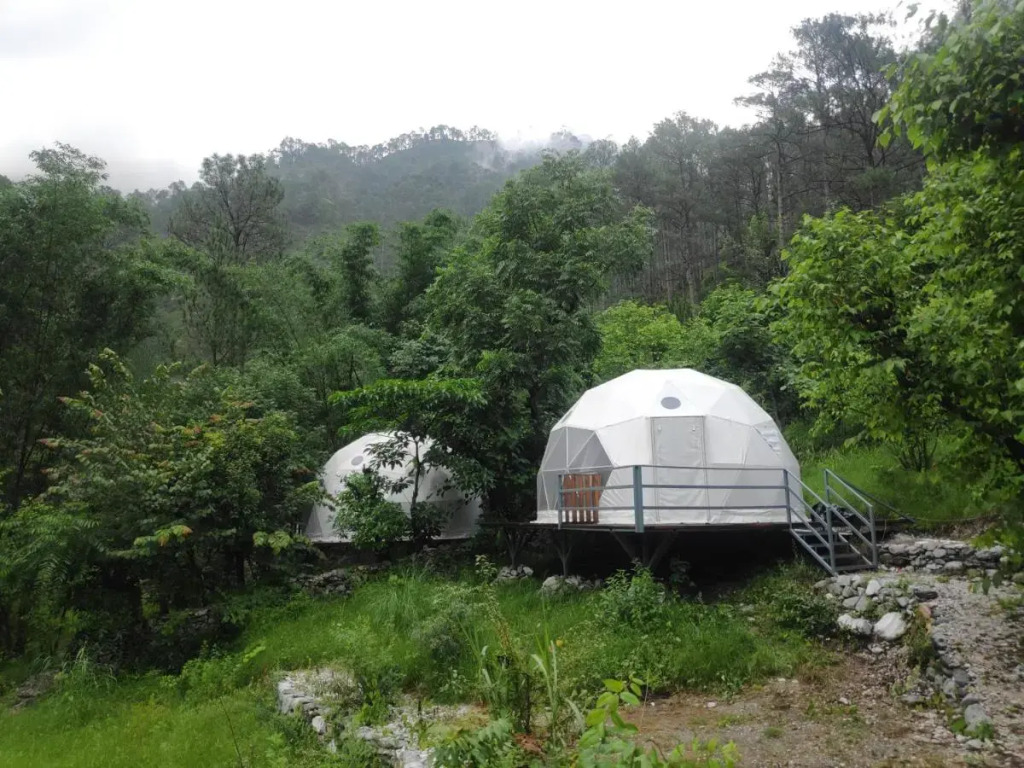 Glamping Tales by the Riverside - Luxury Geodesic Domes & Tents