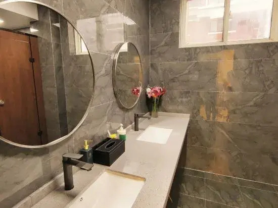Yipu Relax Garden Hotel (Xi'an Jiaotong University Xianning Road Subway Station Store)