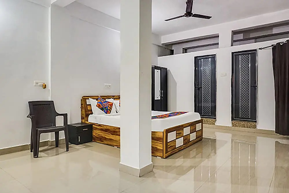 FabHotel Galaxy Airport Inn, Airport Road