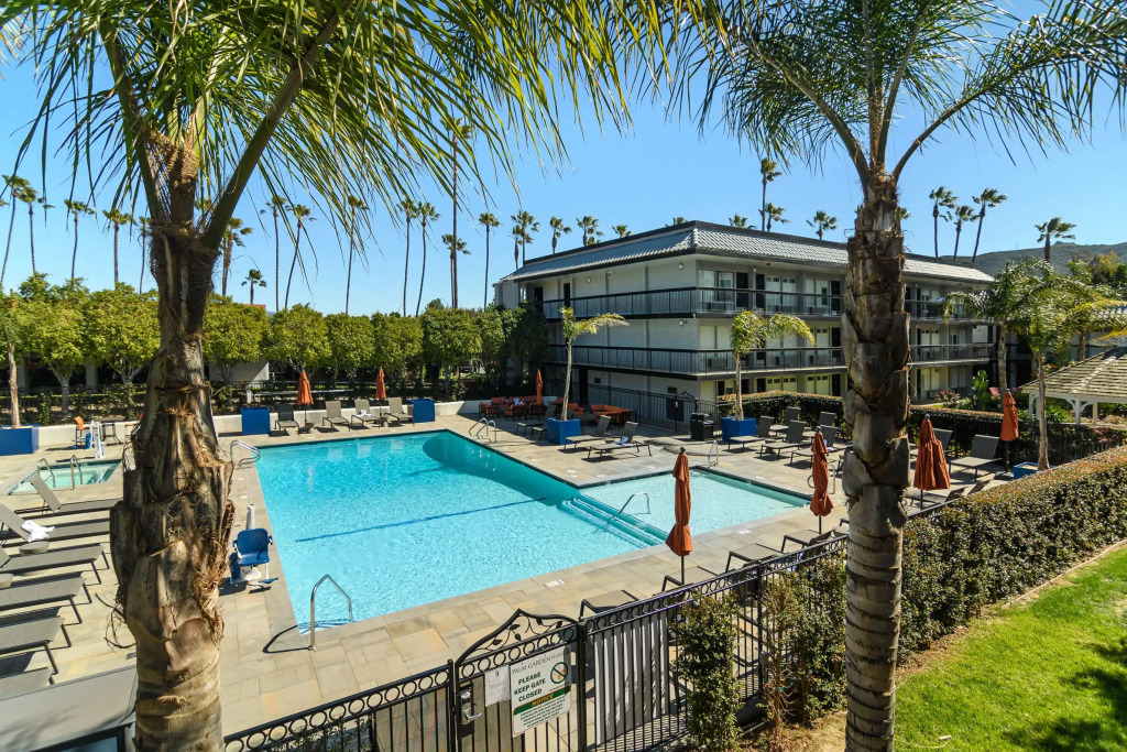 Palm Garden Hotel