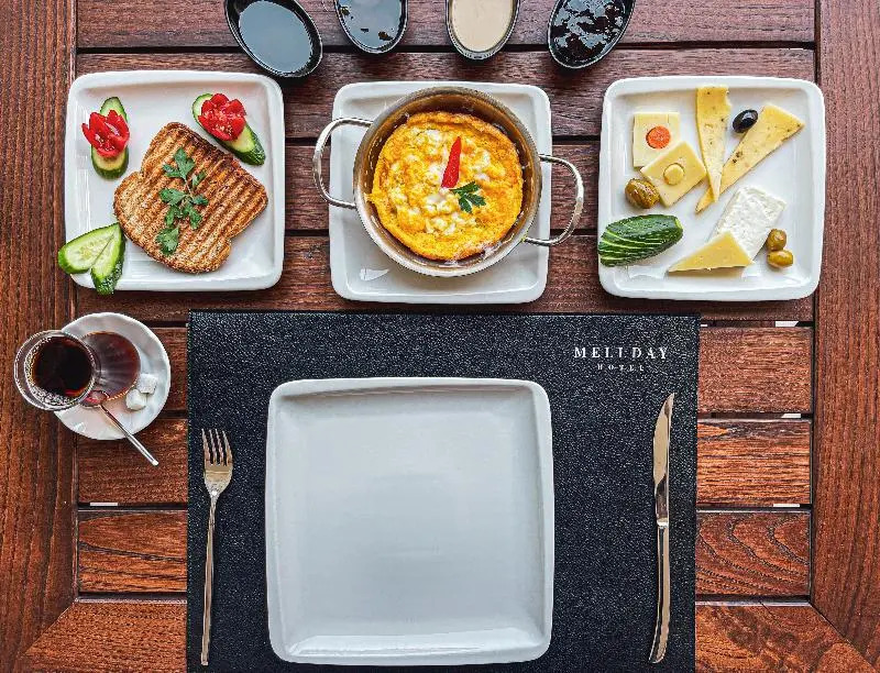 Mellday Hotel