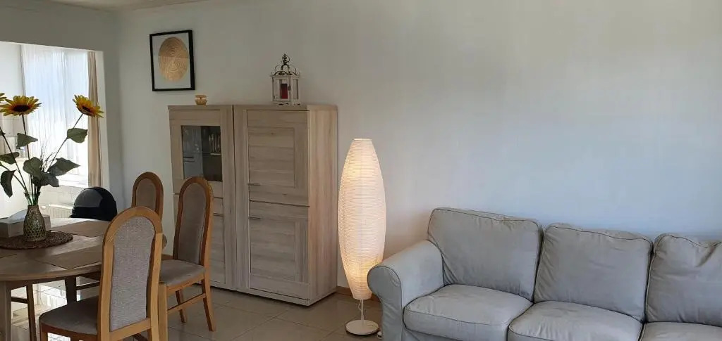 Superb Appartement With 3 Bed Rooms In Antwerpen