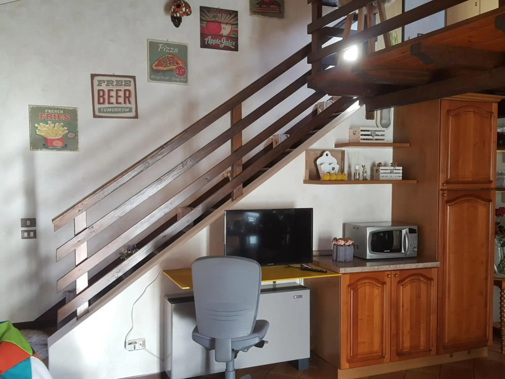 Appealing holiday home in Crone with terrace